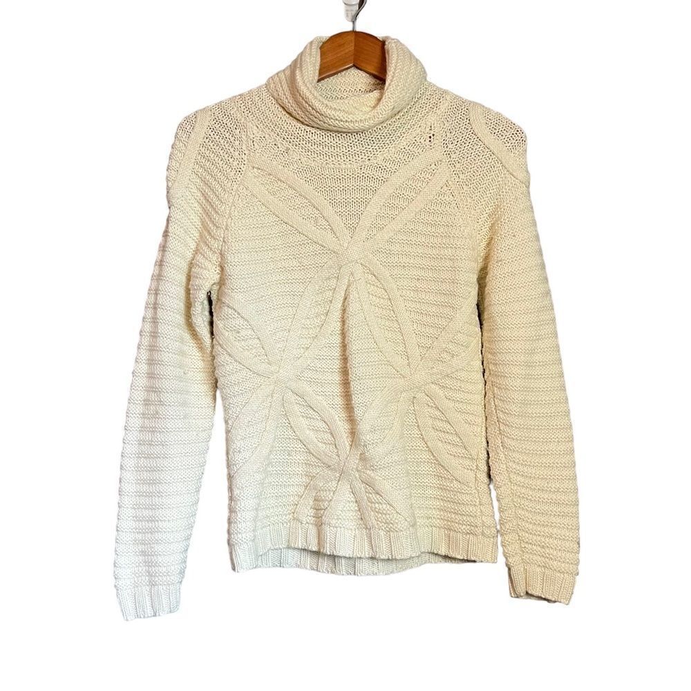 Parkhurst cream wool blend turtle neck‎ sweater